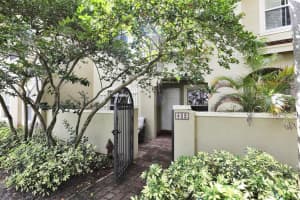 402 Lake Monterey Cir, Boynton Beach, FL 33426, Sold 05/14/21