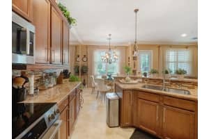 4115 Darlington St, Palm Beach Gardens, FL 33418, Sold 06/17/21