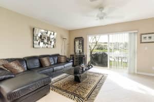 16093 Sierra Palms Dr, Delray Beach, FL 33484, Sold 05/10/21
