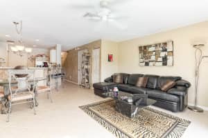 16093 Sierra Palms Dr, Delray Beach, FL 33484, Sold 05/10/21