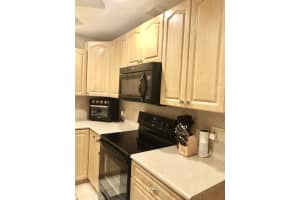 1904 Palmland Dr, Boynton Beach, FL 33436, Sold 05/26/21