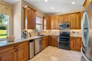 MLS# R10705368, Vero Beach, Florida 32962