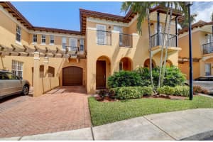 6986 Julia Gardens Dr, Coconut Creek, FL 33073, Sold 05/06/21