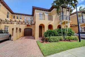 6986 Julia Gardens Dr, Coconut Creek, FL 33073, Sold 05/06/21