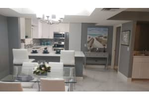 12568 Shoreline Dr, Wellington, FL 33414, Sold 05/07/21