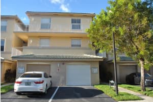 2020 Greenview Shores Blvd, Wellington, FL 33414, Sold 08/11/21