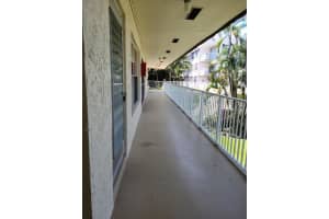 632 Snug Harbor Dr, Boynton Beach, FL 33435, Sold 05/28/21