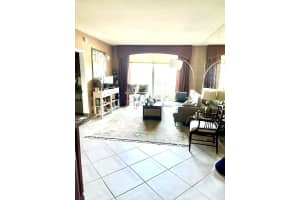 403 S Sapodilla Ave, West Palm Beach, FL 33401, Sold 04/26/21
