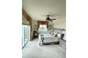 403 S Sapodilla Ave, West Palm Beach, FL 33401, Sold 04/26/21