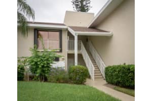3216 S Lakeview Cir, Fort Pierce, FL 34949, Sold 06/18/21