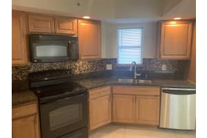 113 Seabreeze Cir, Jupiter, FL 33477, Sold 05/25/21