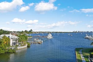 11370 12 Oaks Way, North Palm Beach, FL 33408, Sold 05/21/21