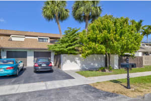 554 SW 29th Ave, Delray Beach, FL 33445, Sold 06/14/21