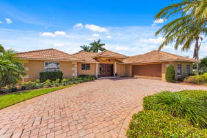 3694 SE Fairway E, Stuart, FL 34997, Sold 04/30/21