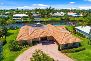 3694 SE Fairway E, Stuart, FL 34997, Sold 04/30/21