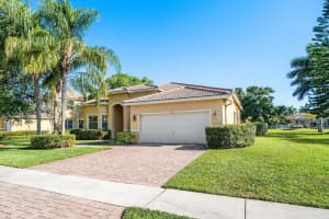 6721 Finamore Cir, Lake Worth, FL 33467, Sold 06/04/21