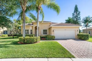 6721 Finamore Cir, Lake Worth, FL 33467, Sold 06/04/21