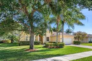 6721 Finamore Cir, Lake Worth, FL 33467, Sold 06/04/21