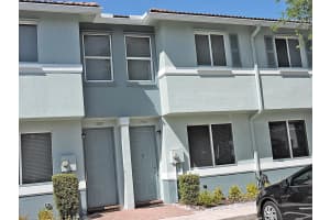 1986 Alamanda Way, Riviera Beach, FL 33404, Sold 06/04/21