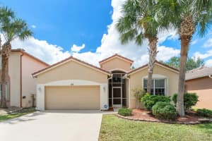 172 Seminole Lakes Dr, Royal Palm Beach, FL 33411, Sold 05/07/21