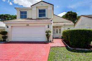 206 Wedgewood Cir, Greenacres, FL 33463, Sold 05/25/21