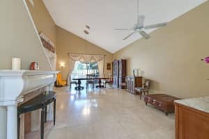 206 Wedgewood Cir, Greenacres, FL 33463, Sold 05/25/21
