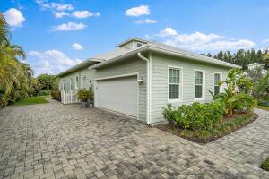 470 SE Ashley Oaks Way, Stuart, FL 34997, Sold 06/01/21