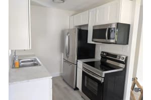 1064 W 27th St, West Palm Beach, FL 33404, Sold 06/24/21