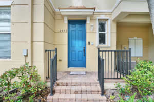 2852 S Oasis Dr, Boynton Beach, FL 33426, Sold 05/10/21