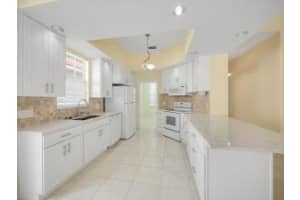 359 Kelsey Park Cir, Palm Beach Gardens, FL 33410, Sold 08/31/21