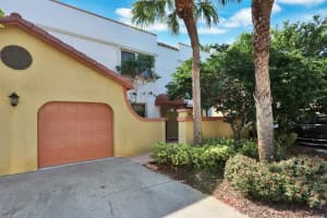 50 Uno Lago Dr, Juno Beach, FL 33408, Sold 05/11/21