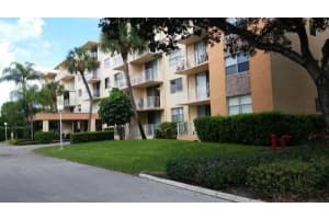 470 Executive Center Dr, West Palm Beach, FL 33401, Sold 05/05/21