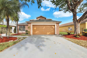 6367 Lansdowne Cir, Boynton Beach, FL 33472, Sold 05/28/21