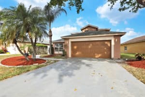 6367 Lansdowne Cir, Boynton Beach, FL 33472, Sold 05/28/21