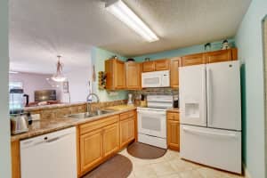 9882 Kamena Cir, Boynton Beach, FL 33436, Sold 05/14/21