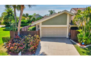 7560 Sierra Dr E, Boca Raton, FL 33433, Sold 06/09/21