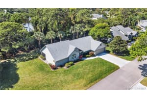 718 NE Dahoon Terrace, Jensen Beach, FL 34957, Sold 05/26/21