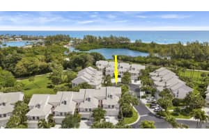 4307 Fairway Dr N, Jupiter, FL 33477, Sold 10/29/21