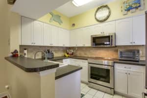 4307 Fairway Dr N, Jupiter, FL 33477, Sold 10/29/21