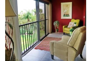 6165 S Mirror Lake Dr, Sebastian, FL 32958, Sold 05/21/21