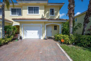 1182 Imperial Lake Rd, West Palm Beach, FL 33413, Sold 06/04/21