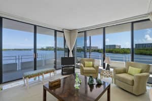 2155 Ibis Isle Rd, Palm Beach, FL 33480, Sold 05/07/21