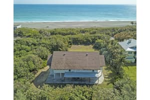 156 N Beach Rd, Hobe Sound, FL 33455, Sold 07/29/21
