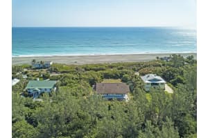 156 N Beach Rd, Hobe Sound, FL 33455, Sold 07/29/21