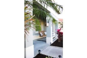 8565 SE Pinehaven Ave, Hobe Sound, FL 33455, Sold 07/16/21