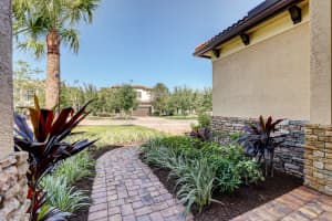1056 NE Savannah Oaks Way, Jensen Beach, FL 34957, Sold 05/07/21