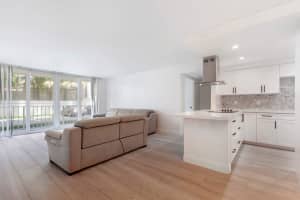 630 Ocean Dr, Juno Beach, FL 33408, Sold 11/05/21