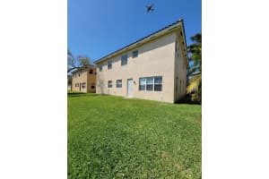 680 Triana St, West Palm Beach, FL 33413, Sold 05/18/21