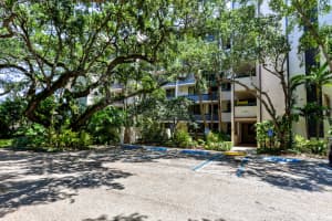 11370 12 Oaks Way, North Palm Beach, FL 33408, Sold 06/08/21