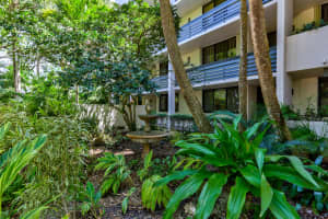 11370 12 Oaks Way, North Palm Beach, FL 33408, Sold 06/08/21